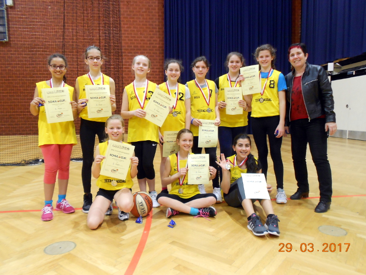 BB M 16 U12