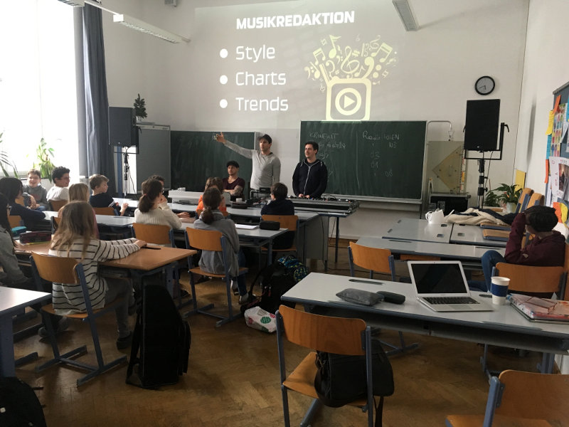 radioIMG 8522