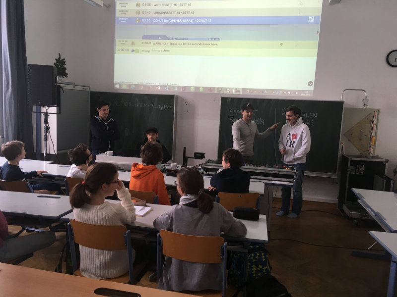 radioIMG 8525