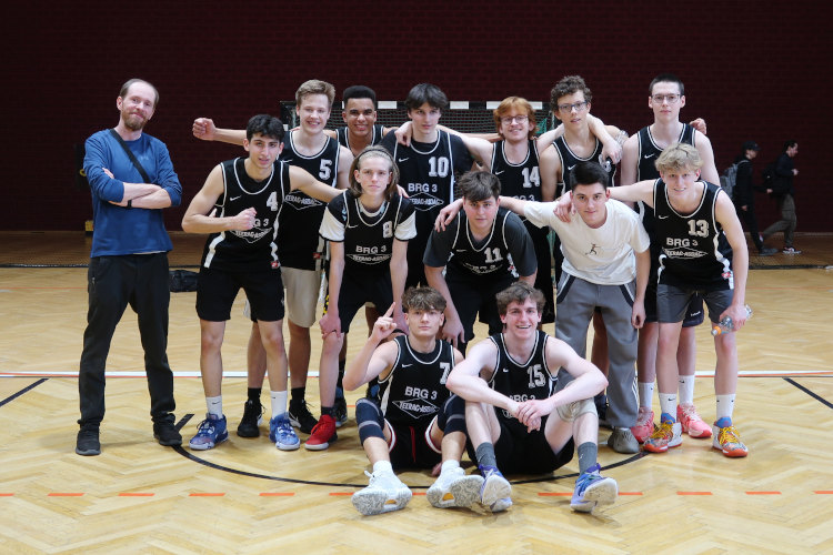 Basketball Burschen: Licht und Schatten auf der Saison 22/23