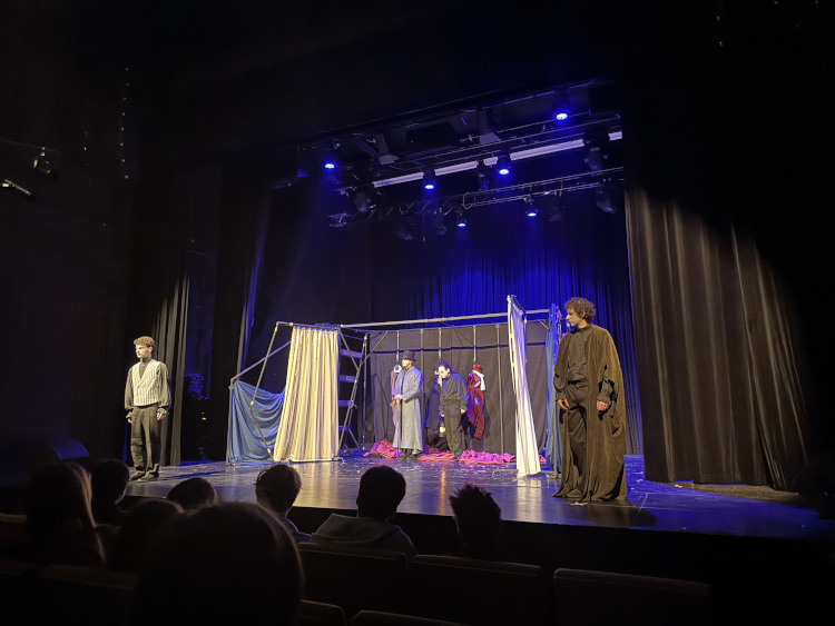 Le Comte de Monte Cristo im Theater